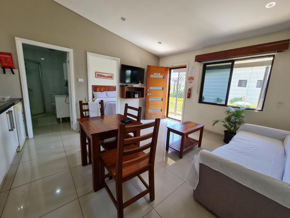 New Door Apartments 325 Nadi Buitenkant foto